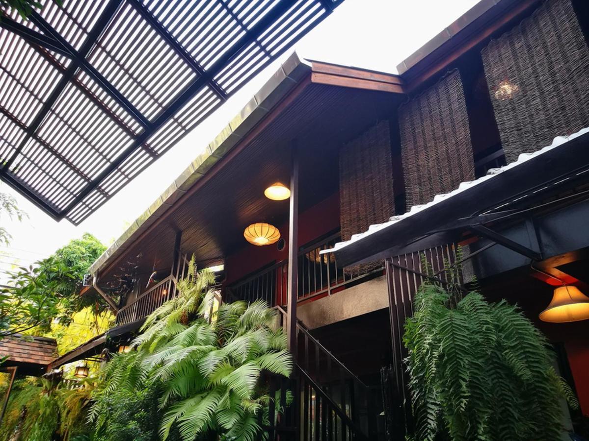 Hoh Guesthouse Chiang Mai Exterior foto